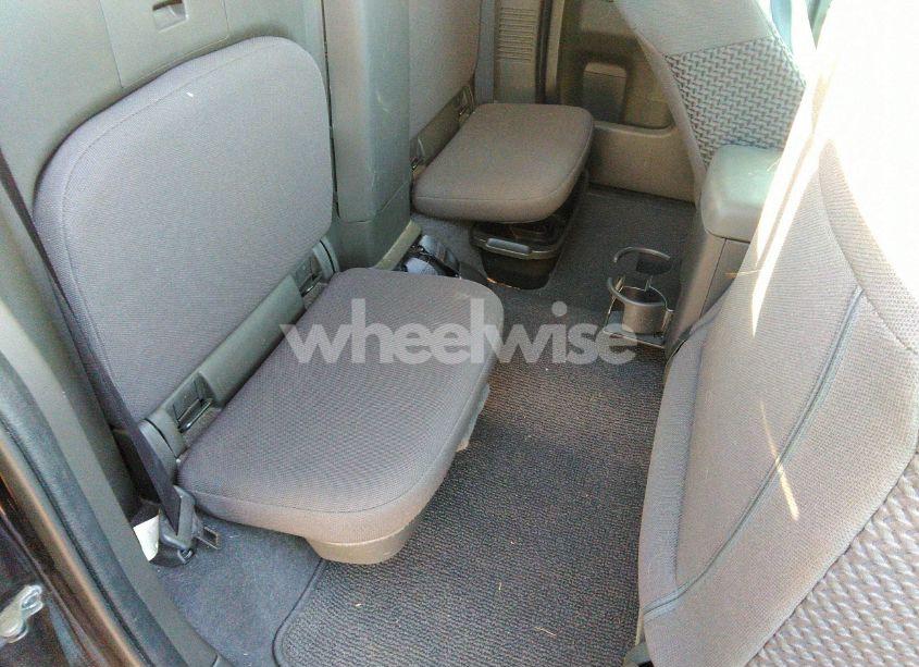 Photo 8 of 2018 Nissan Frontier SV (VIN 1N6AD0CW7JN770237)