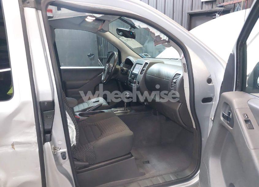 Photo 5 of 2019 Nissan Frontier SV (VIN 1N6AD0CW7KN752970)