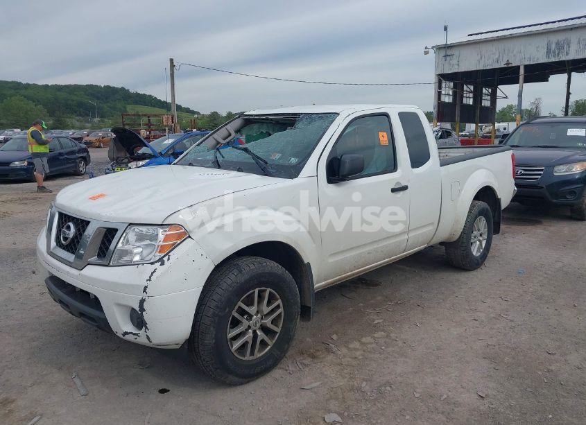 Photo 2 of 2019 Nissan Frontier SV (VIN 1N6AD0CW9KN882877)