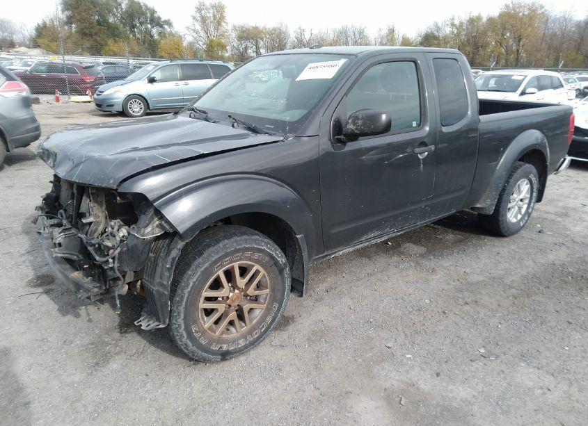 Photo 2 of 2015 Nissan Frontier SV (VIN 1N6AD0CWXFN714378)