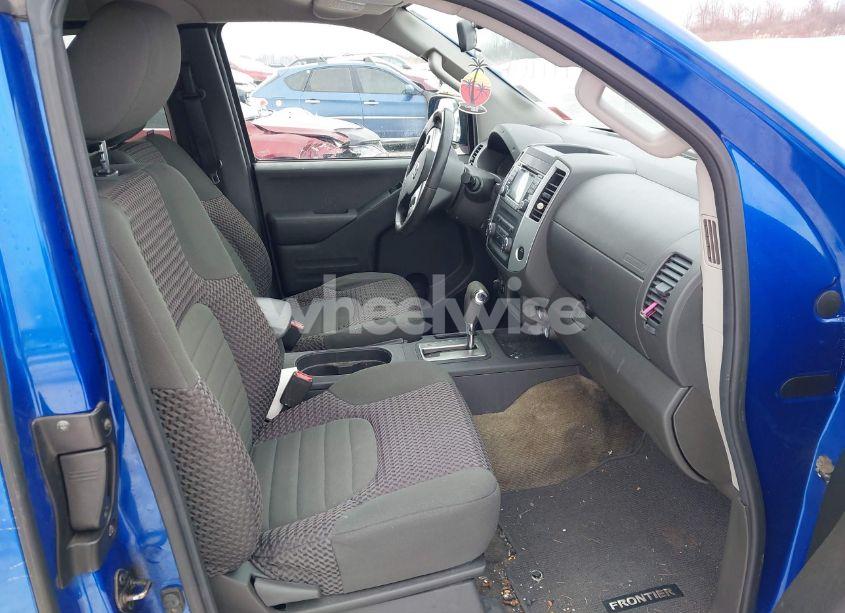 Photo 5 of 2015 Nissan Frontier SV (VIN 1N6AD0CWXFN717667)