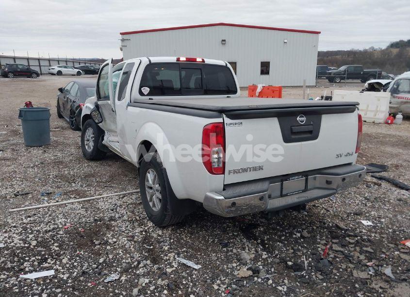 Photo 3 of 2019 Nissan Frontier SV (VIN 1N6AD0CWXKN877400)