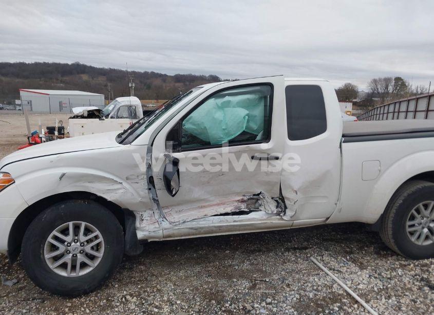 Photo 6 of 2019 Nissan Frontier SV (VIN 1N6AD0CWXKN877400)
