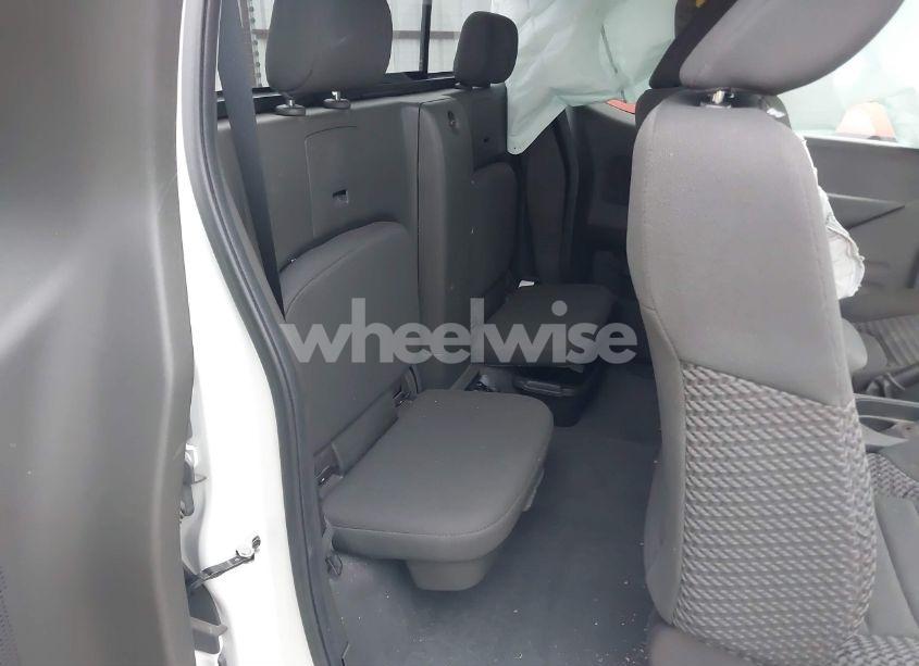 Photo 8 of 2019 Nissan Frontier SV (VIN 1N6AD0CWXKN877400)