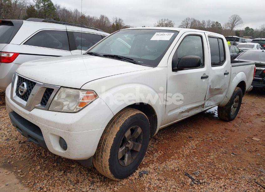 Photo 2 of 2012 Nissan Frontier SV (VIN 1N6AD0ER0CC475373)