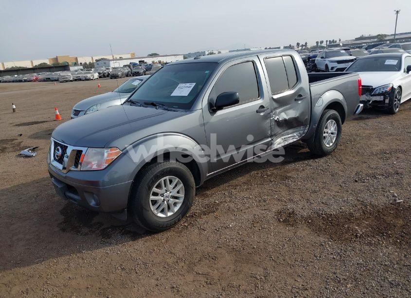 Photo 2 of 2017 Nissan Frontier SV (VIN 1N6AD0ER0HN755385)