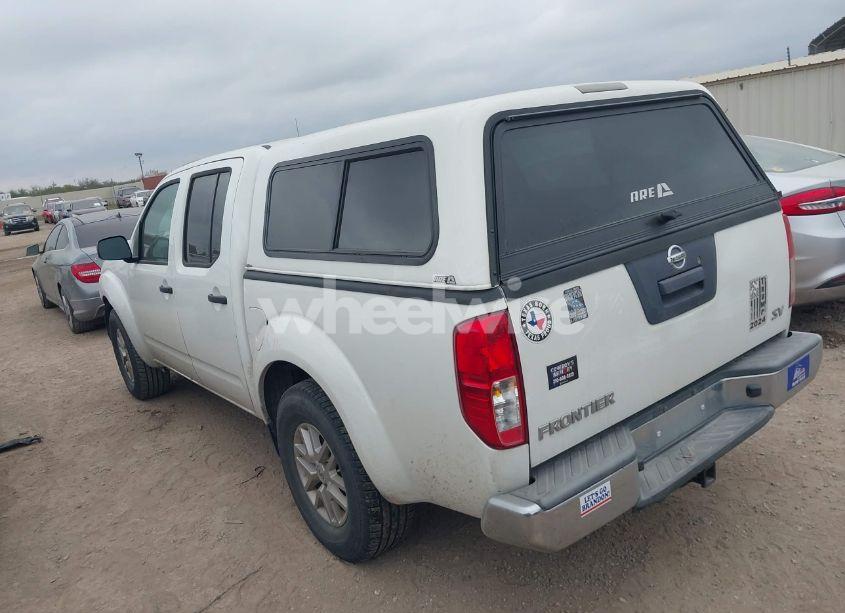 Photo 3 of 2018 Nissan Frontier SV (VIN 1N6AD0ER0JN702692)