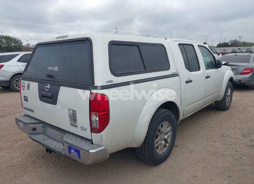 Photo 4 of 2018 Nissan Frontier SV (VIN 1N6AD0ER0JN702692)