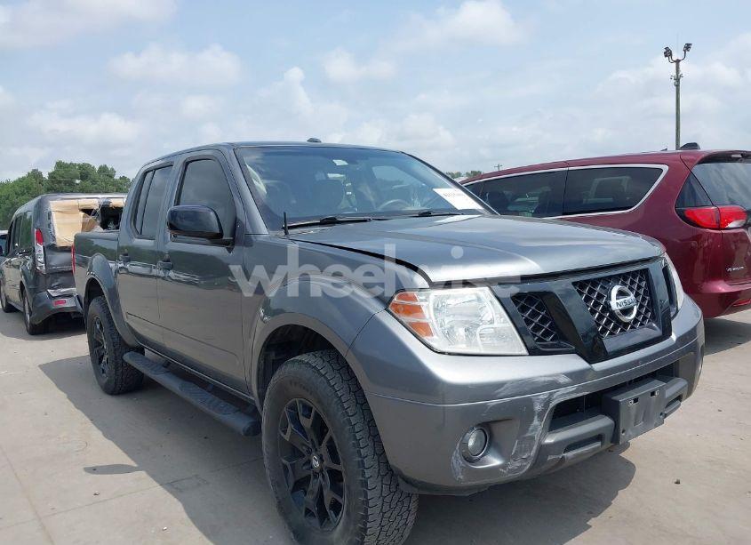 2018 Nissan Frontier SV (VIN 1N6AD0ER0JN762617) main photo