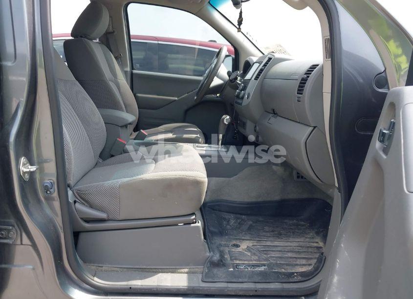 Photo 5 of 2018 Nissan Frontier SV (VIN 1N6AD0ER0JN762617)