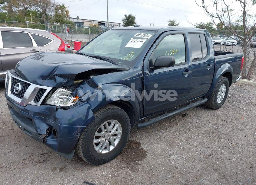 Photo 2 of 2015 Nissan Frontier SV (VIN 1N6AD0ER1FN766991)
