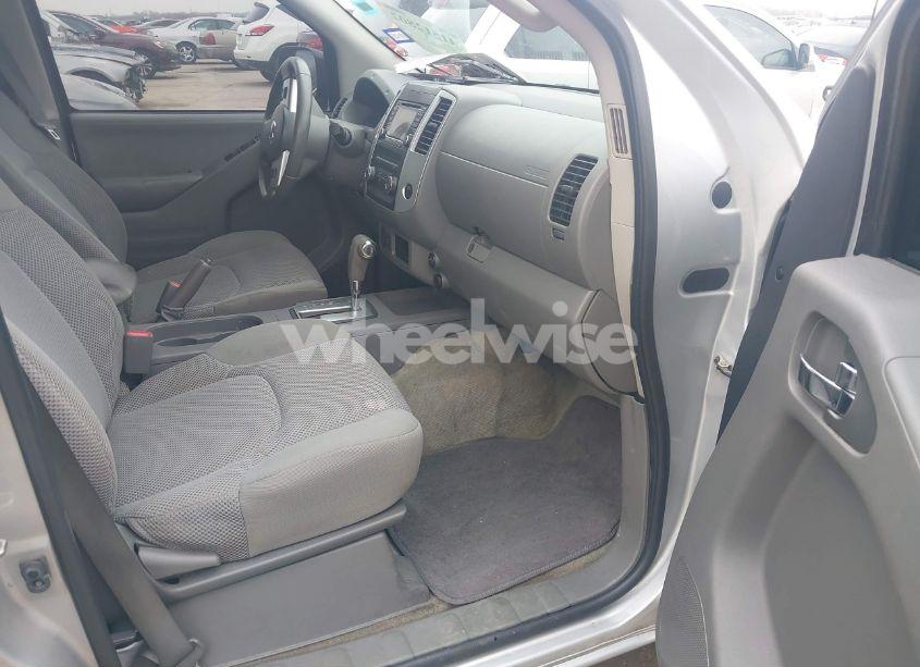 Photo 5 of 2017 Nissan Frontier SV (VIN 1N6AD0ER1HN749451)