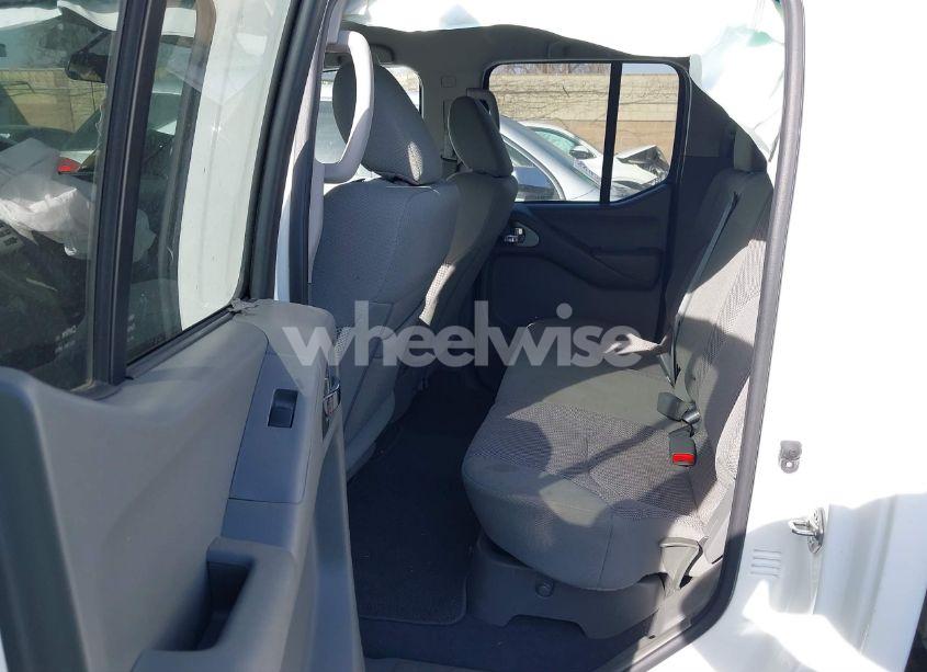 Photo 8 of 2019 Nissan Frontier SV (VIN 1N6AD0ER1KN881343)