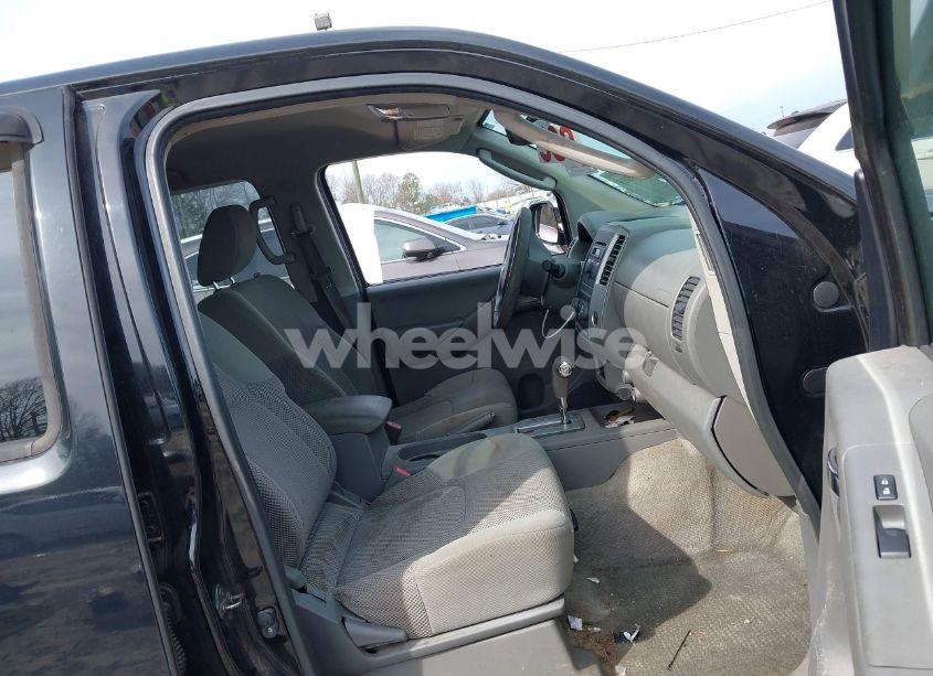 Photo 5 of 2010 Nissan Frontier SE (VIN 1N6AD0ER2AC416807)