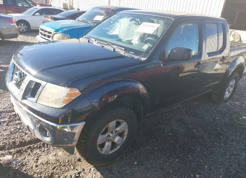 Photo 2 of 2011 Nissan Frontier SV (VIN 1N6AD0ER2BC448934)