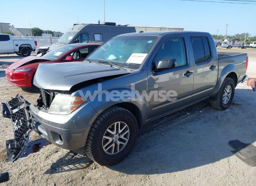 Photo 2 of 2018 Nissan Frontier SV (VIN 1N6AD0ER2JN736794)