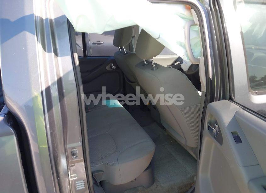 Photo 8 of 2018 Nissan Frontier SV (VIN 1N6AD0ER2JN736794)