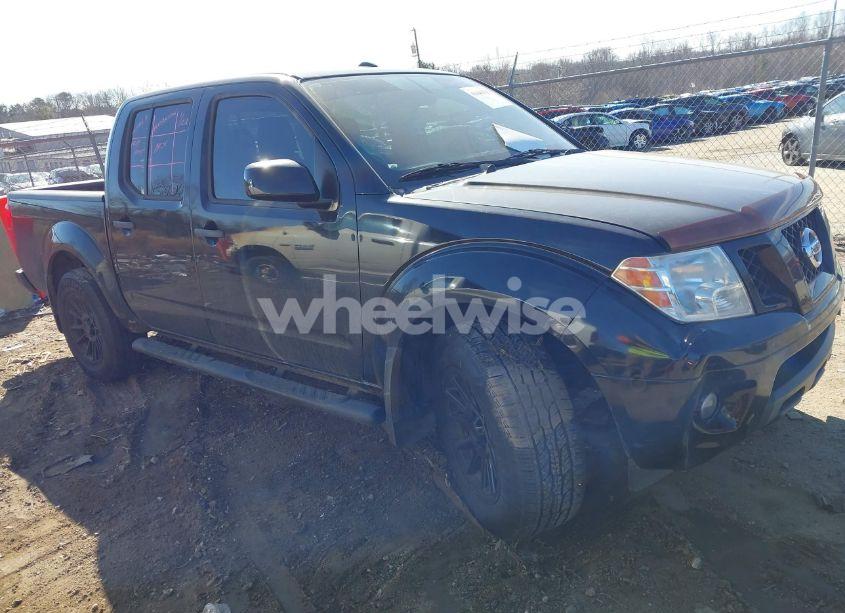 2018 Nissan Frontier SV (VIN 1N6AD0ER2JN758925) main photo