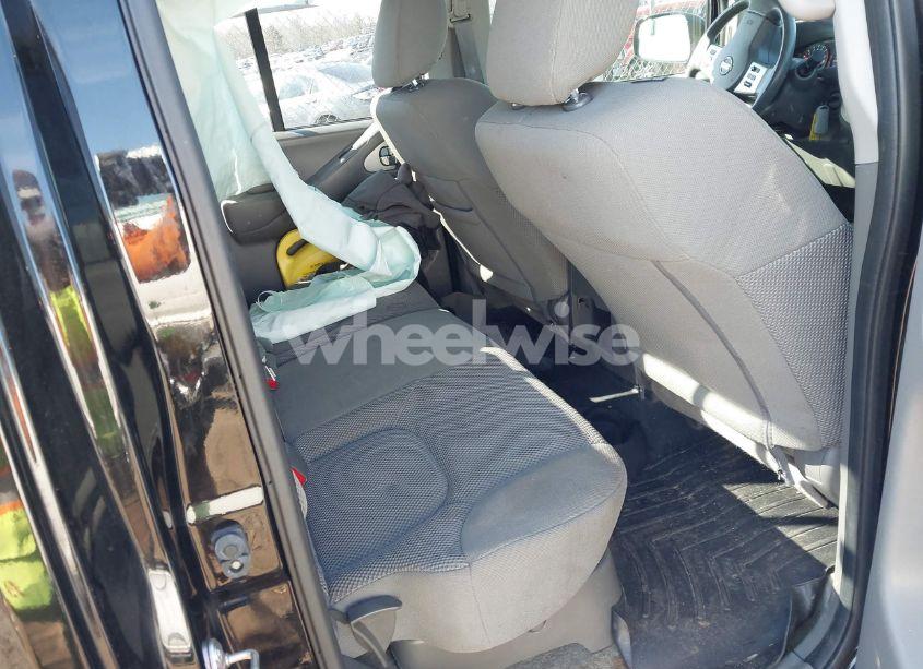 Photo 8 of 2018 Nissan Frontier SV (VIN 1N6AD0ER2JN758925)