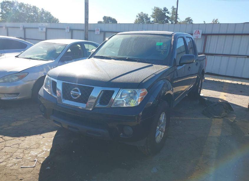 Photo 2 of 2019 Nissan Frontier SV (VIN 1N6AD0ER2KN715266)
