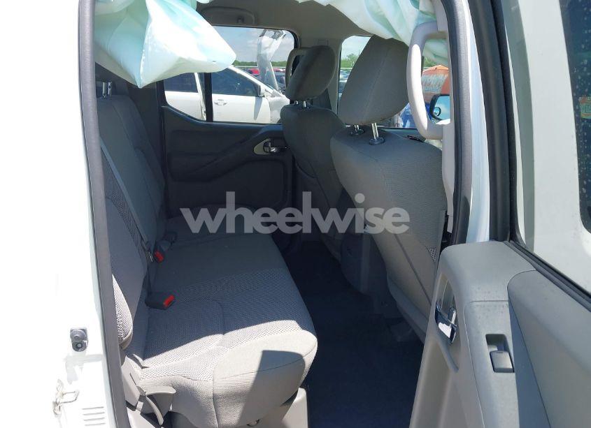 Photo 8 of 2019 Nissan Frontier SV (VIN 1N6AD0ER2KN726946)