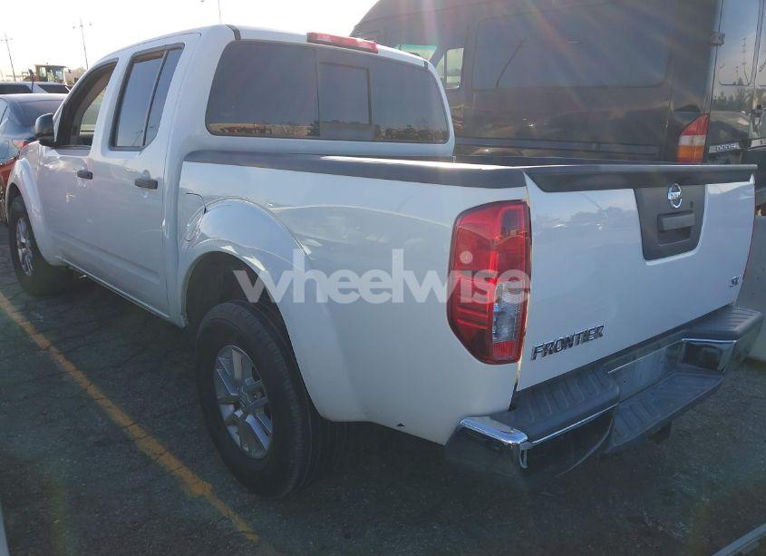 Photo 3 of 2019 Nissan Frontier SV (VIN 1N6AD0ER2KN733833)