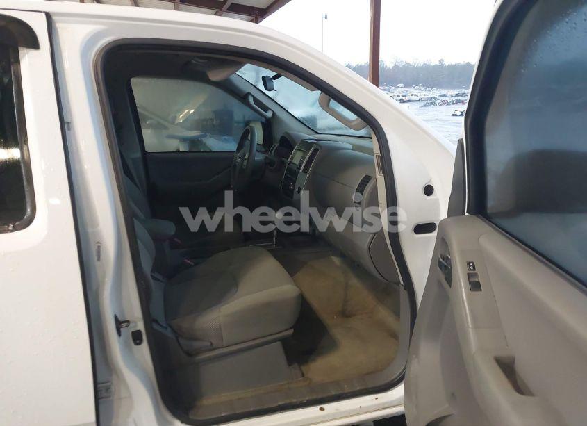 Photo 5 of 2013 Nissan Frontier SV (VIN 1N6AD0ER3DN757030)