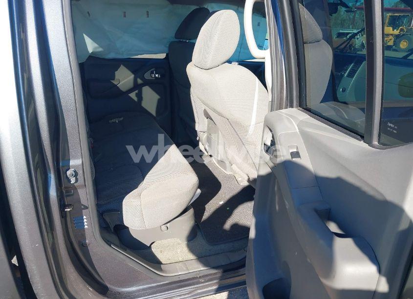 Photo 8 of 2016 Nissan Frontier SV (VIN 1N6AD0ER3GN703313)