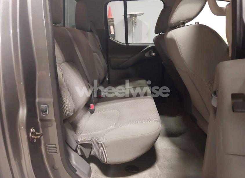 Photo 8 of 2016 Nissan Frontier SV (VIN 1N6AD0ER3GN746243)