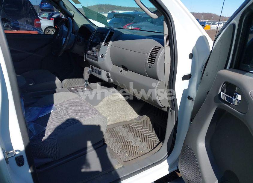 Photo 5 of 2016 Nissan Frontier SV (VIN 1N6AD0ER3GN756707)