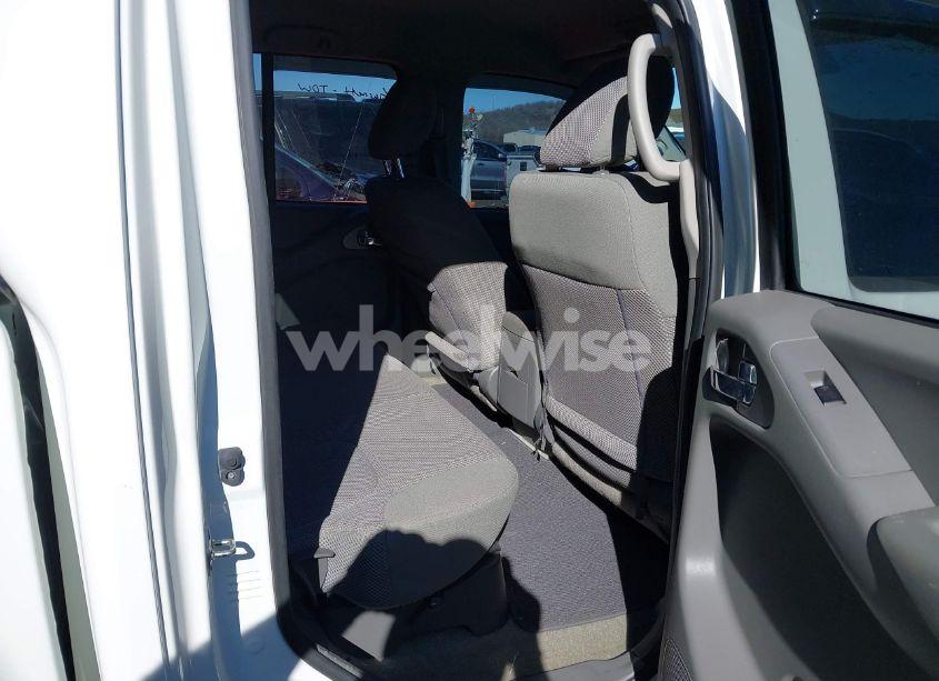 Photo 8 of 2016 Nissan Frontier SV (VIN 1N6AD0ER3GN756707)