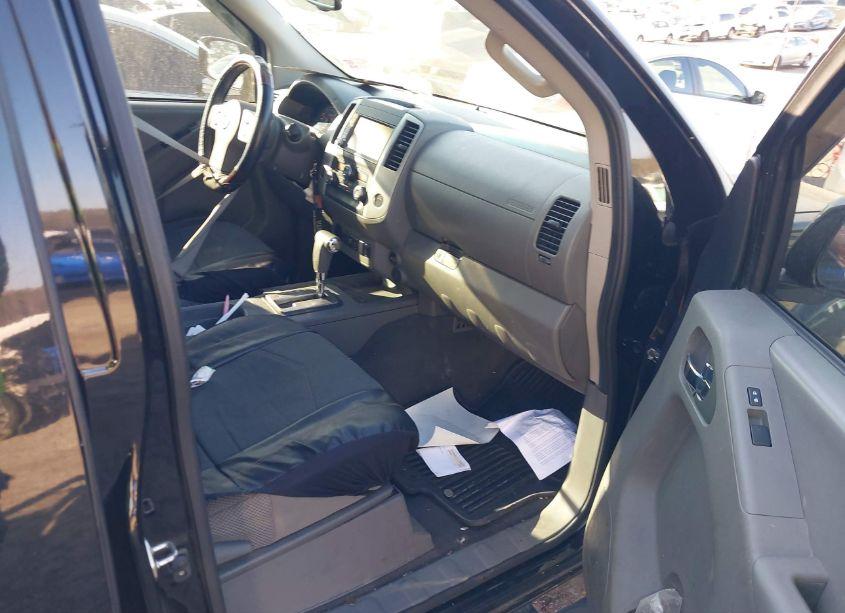 Photo 5 of 2019 Nissan Frontier SV (VIN 1N6AD0ER3KN750625)