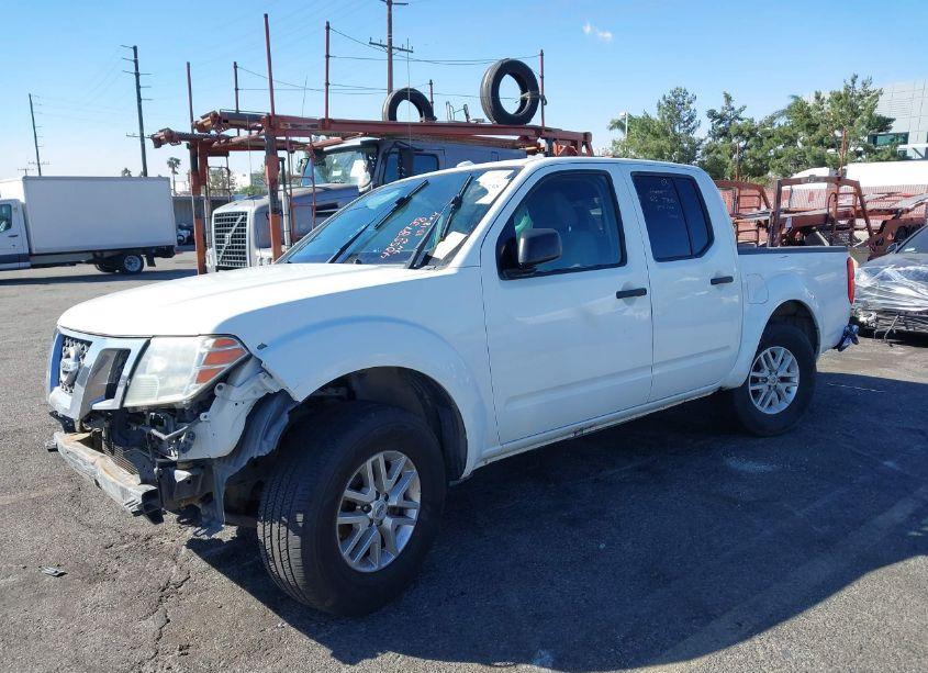Photo 2 of 2016 Nissan Frontier DESERT RUNNER/S/SL/SV (VIN 1N6AD0ER4GN778182)