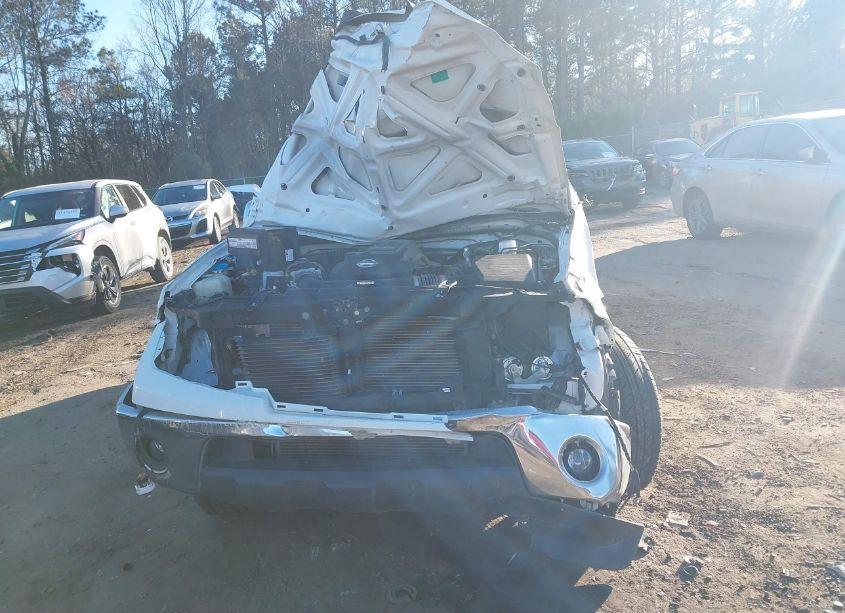 Photo 5 of 2019 Nissan Frontier SL (VIN 1N6AD0ER4KN741898)