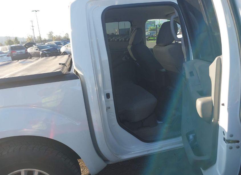 Photo 8 of 2017 Nissan Frontier SV (VIN 1N6AD0ER5HN754460)