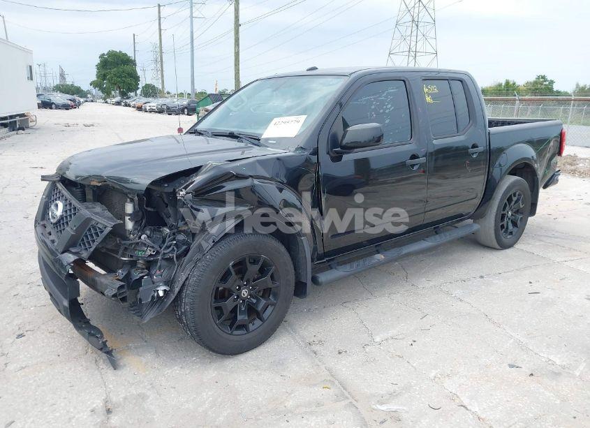 Photo 2 of 2018 Nissan Frontier SV (VIN 1N6AD0ER5JN722856)