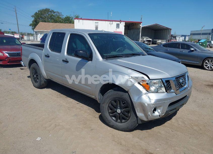 2018 Nissan Frontier SV (VIN 1N6AD0ER5JN744355) main photo