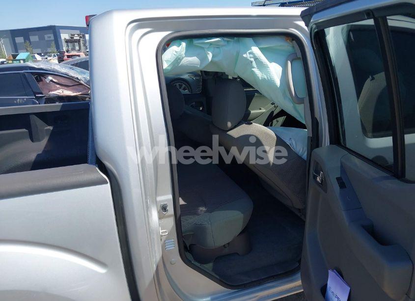 Photo 8 of 2018 Nissan Frontier SV (VIN 1N6AD0ER5JN744355)