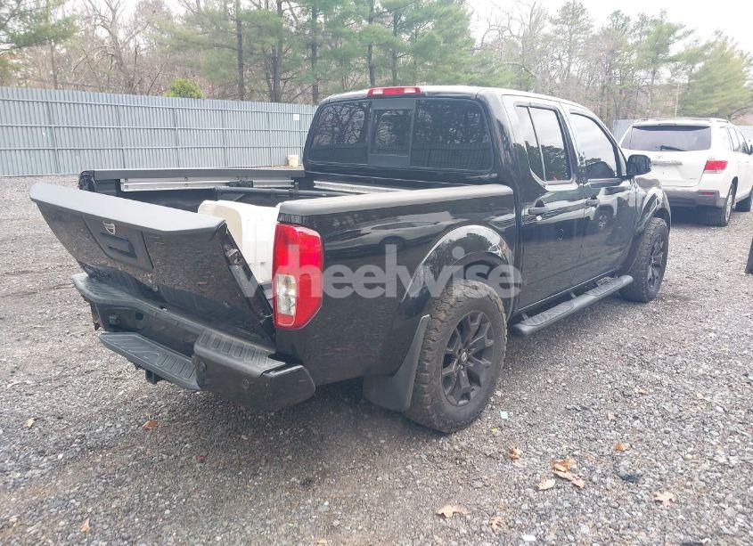 Photo 4 of 2018 Nissan Frontier SV (VIN 1N6AD0ER5JN759888)