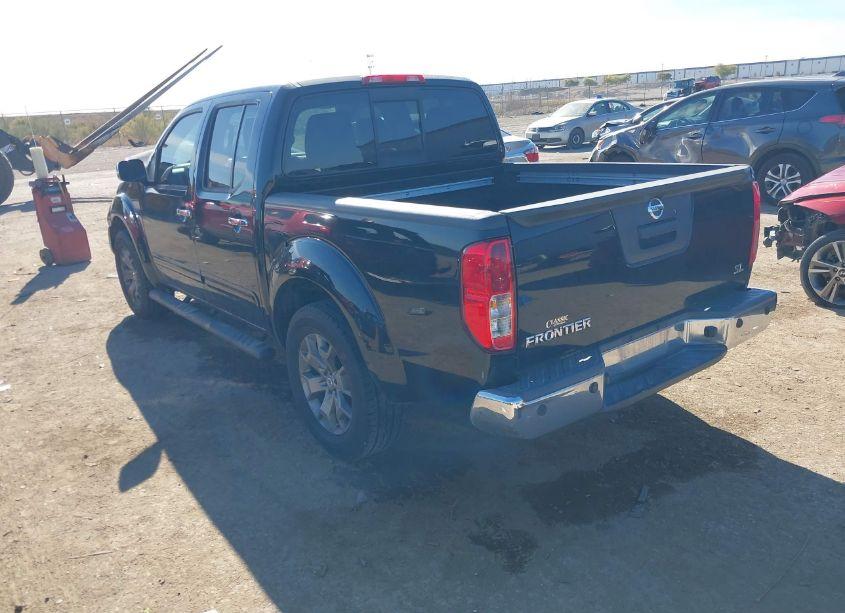 Photo 3 of 2019 Nissan Frontier SL (VIN 1N6AD0ER5KN738105)