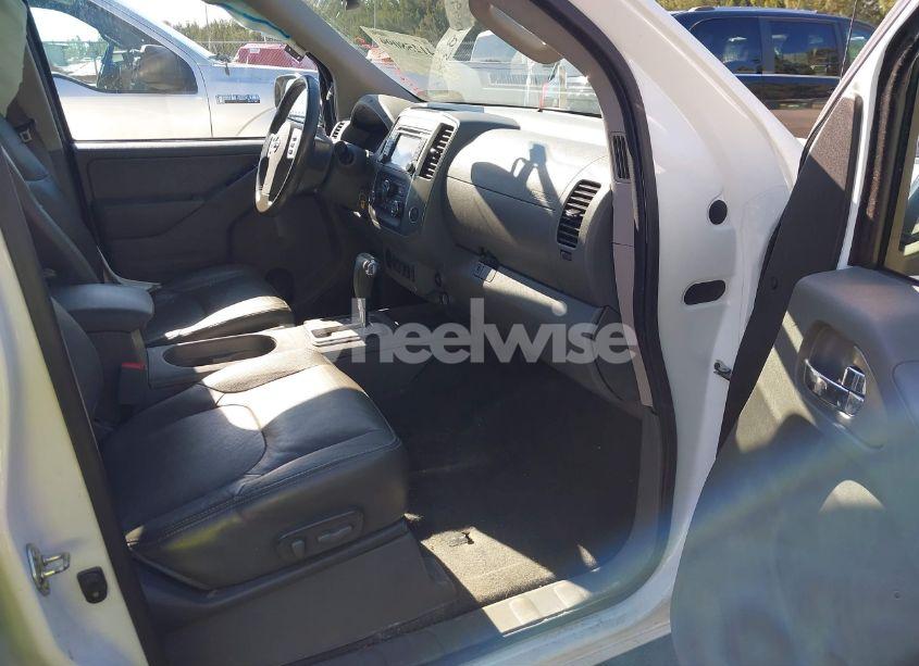 Photo 5 of 2019 Nissan Frontier SL (VIN 1N6AD0ER5KN757009)