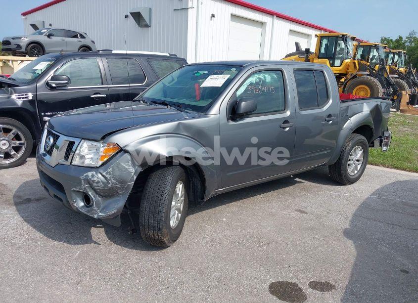 Photo 2 of 2019 Nissan Frontier SV (VIN 1N6AD0ER5KN774943)