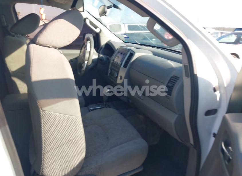 Photo 5 of 2016 Nissan Frontier SV (VIN 1N6AD0ER6GN722020)