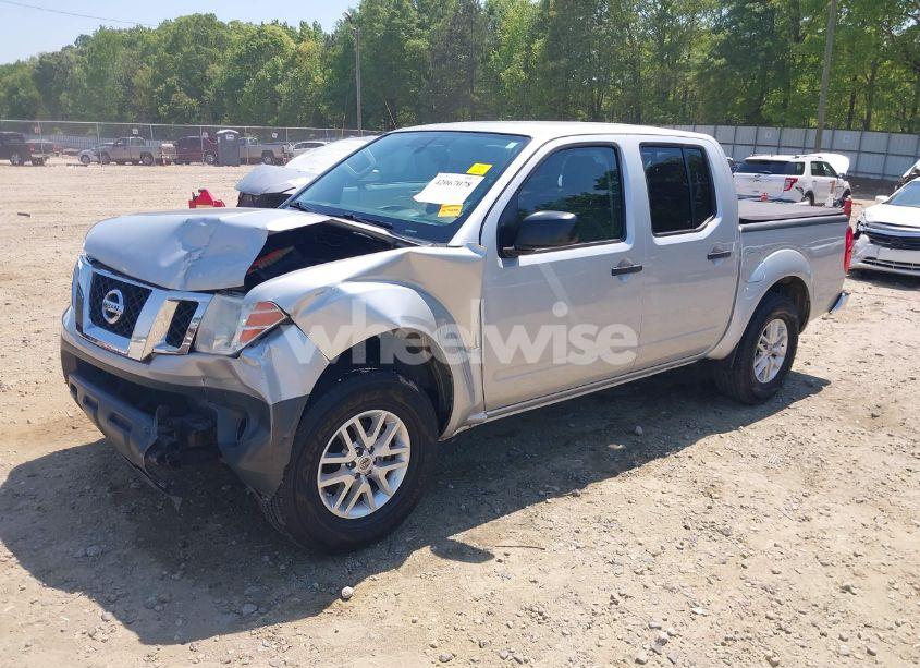 Photo 2 of 2019 Nissan Frontier SV (VIN 1N6AD0ER6KN727579)