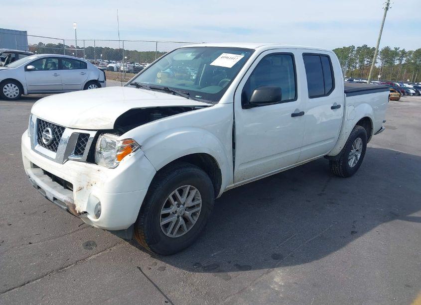 Photo 2 of 2019 Nissan Frontier SV (VIN 1N6AD0ER6KN745810)