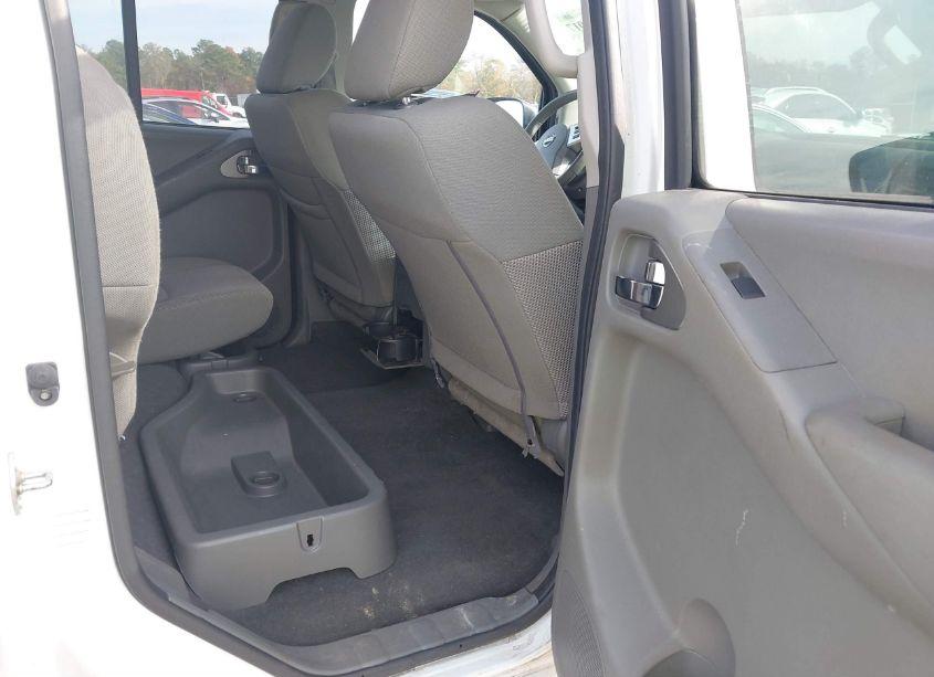 Photo 8 of 2019 Nissan Frontier SV (VIN 1N6AD0ER6KN745810)