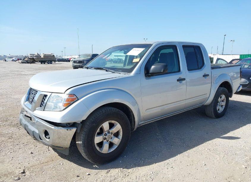 Photo 2 of 2011 Nissan Frontier SV (VIN 1N6AD0ER7BC447438)