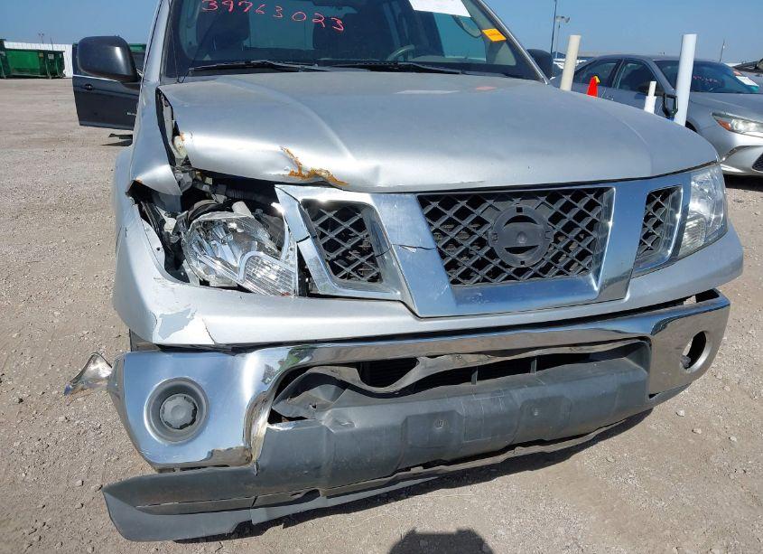 Photo 6 of 2011 Nissan Frontier SV (VIN 1N6AD0ER7BC447438)