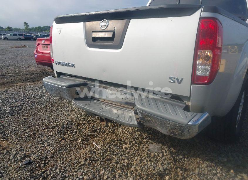 Photo 6 of 2018 Nissan Frontier SV (VIN 1N6AD0ER7JN745135)