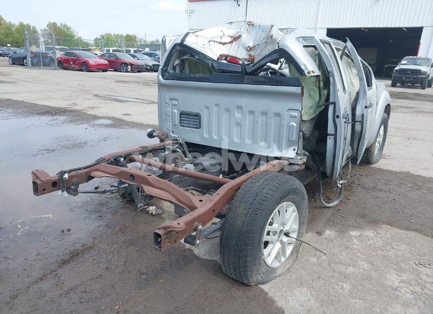 Photo 4 of 2019 Nissan Frontier SV (VIN 1N6AD0ER7KN883484)